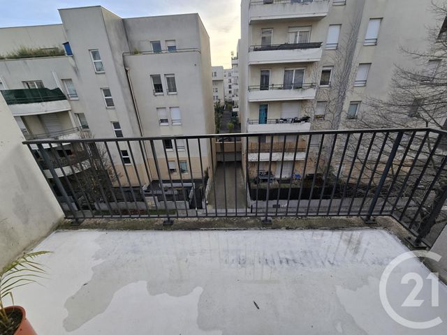 Appartement F3 &agrave; louer - 3 pi&egrave;ces - 65,70 m2 - St Denis - 93 - ILE-DE-FRANCE