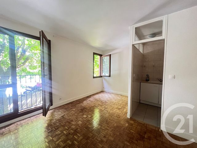 Appartement F1 &agrave; louer - 1 pi&egrave;ce - 27 m2 - Fontenay Sous Bois - 94 - ILE-DE-FRANCE