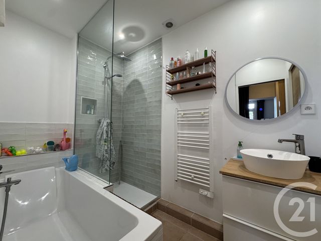 Maison &agrave; louer - 4 pi&egrave;ces - 71,04 m2 - Fontenay Sous Bois - 94 - ILE-DE-FRANCE