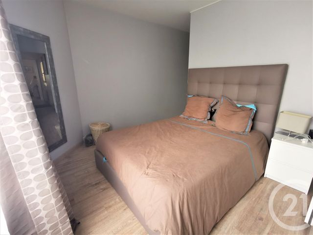 Appartement F2 &agrave; louer - 2 pi&egrave;ces - 41,72 m2 - Courbevoie - 92 - ILE-DE-FRANCE