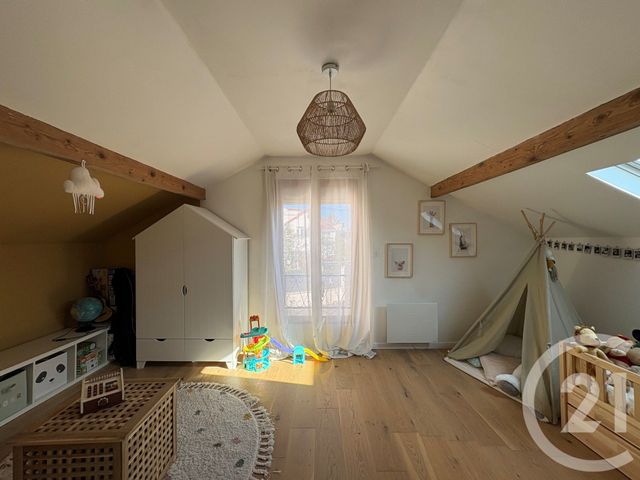 Maison &agrave; louer - 4 pi&egrave;ces - 89,22 m2 - Fontenay Sous Bois - 94 - ILE-DE-FRANCE