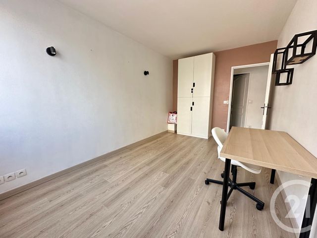 Appartement F4 à vendre - 4 pièces - 82,02 m2 - Fontenay Sous Bois - 94 - ILE-DE-FRANCE