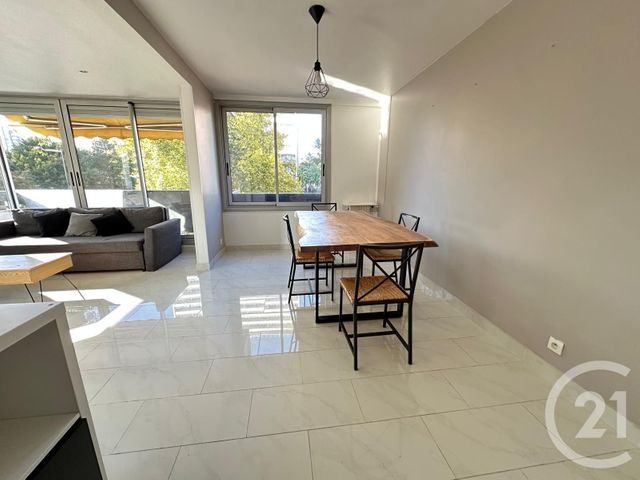 Appartement F4 à vendre - 4 pièces - 82,02 m2 - Fontenay Sous Bois - 94 - ILE-DE-FRANCE