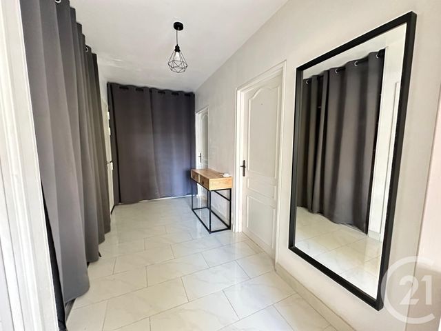 Appartement F4 à vendre - 4 pièces - 82,02 m2 - Fontenay Sous Bois - 94 - ILE-DE-FRANCE