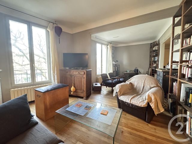 Appartement F4 à vendre - 3 pièces - 63 m2 - Fontenay Sous Bois - 94 - ILE-DE-FRANCE