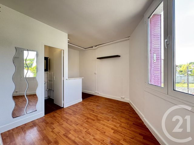 Appartement F2 à vendre - 2 pièces - 20,67 m2 - Fontenay Sous Bois - 94 - ILE-DE-FRANCE