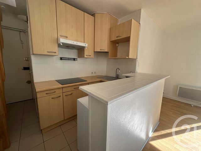 Appartement F2 à vendre - 2 pièces - 26,75 m2 - Paris - 75011 - ILE-DE-FRANCE