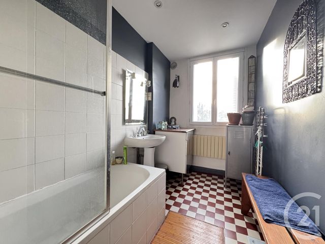 Afficher la photo en grand Appartement F4 à vendre - 3 pièces - 63,73 m2 - Fontenay Sous Bois - 94 - ILE-DE-FRANCE