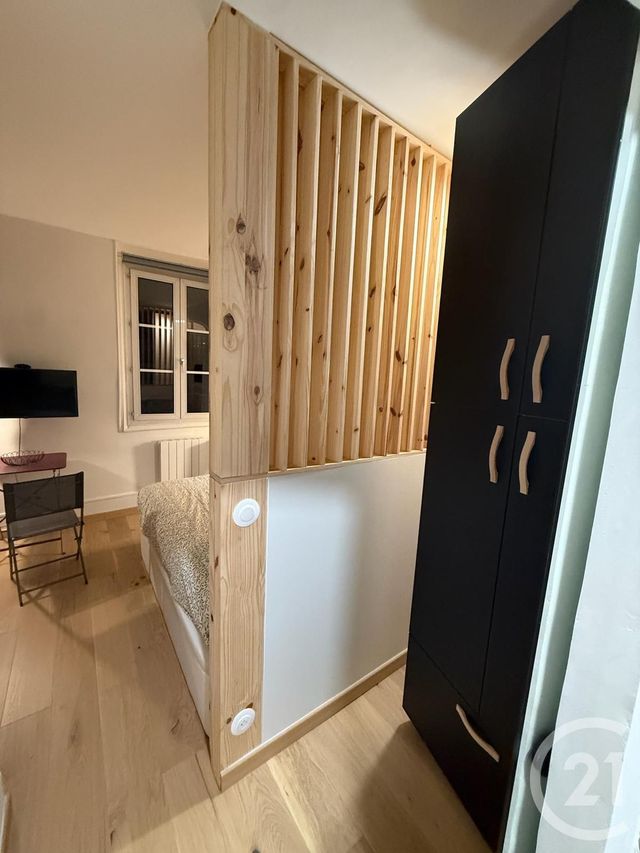 Afficher la photo en grand Appartement F1 à louer - 1 pièce - 22,81 m2 - Paris - 75016 - ILE-DE-FRANCE