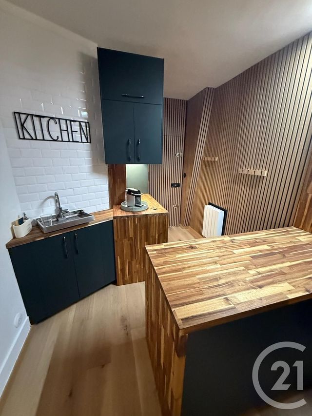 Afficher la photo en grand Appartement F1 à louer - 1 pièce - 22,81 m2 - Paris - 75016 - ILE-DE-FRANCE