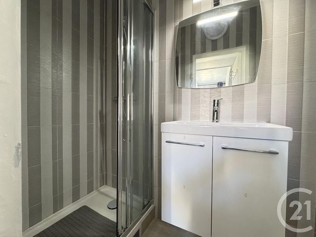 Appartement Studio à vendre - 1 pièce - 14,76 m2 - Le Perreux Sur Marne - 94 - ILE-DE-FRANCE