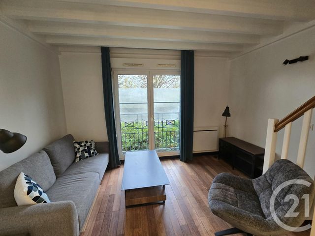 Afficher la photo en grand Appartement Duplex à louer - 2 pièces - 41,16 m2 - Alfortville - 94 - ILE-DE-FRANCE