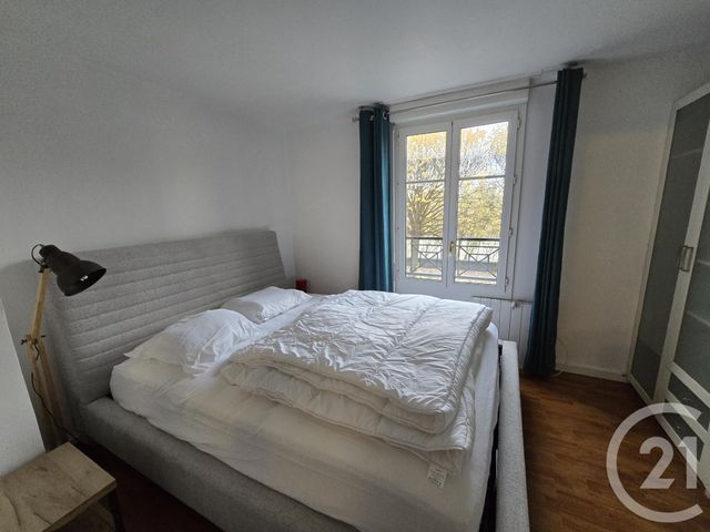 Afficher la photo en grand Appartement Duplex à louer - 2 pièces - 41,16 m2 - Alfortville - 94 - ILE-DE-FRANCE